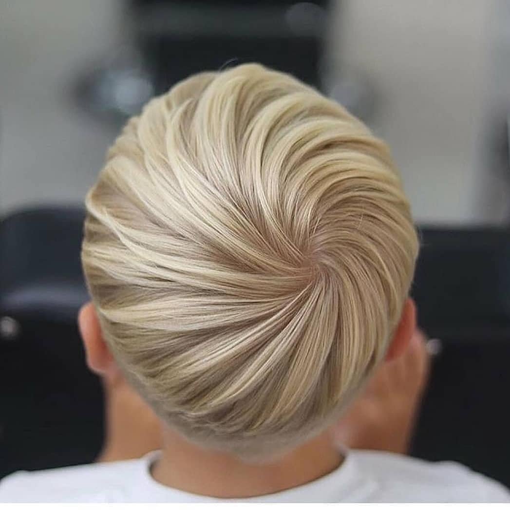 Kurze Frisuren Für Denn Sommer