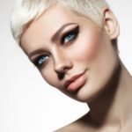 Topfrisuren im PIXIE-Stil-12