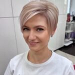 10+ Beste frisuren für Kurze Haare, Einfach und edel