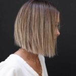 braune-bob-mit-blonde-strahnen