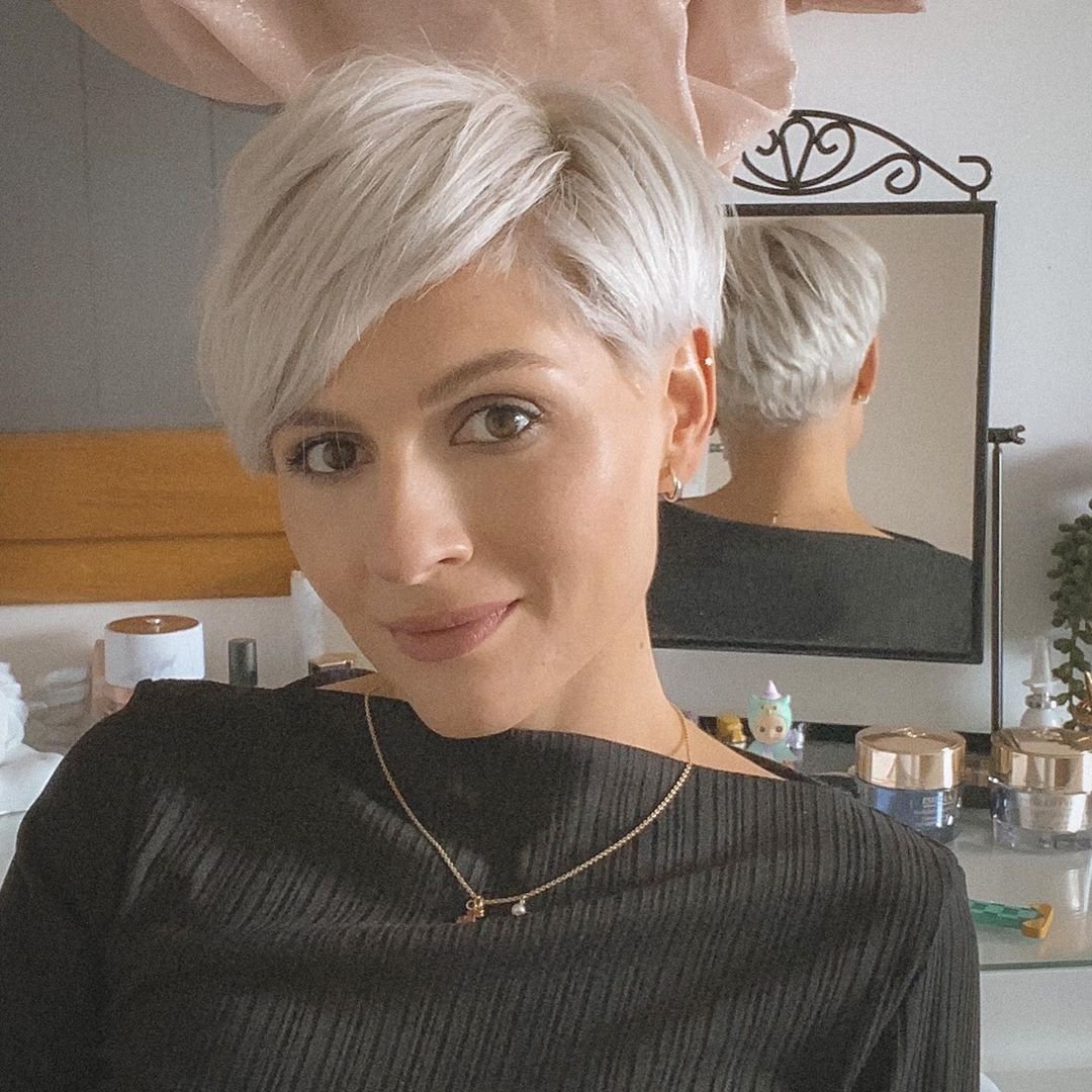 Irina Games Kurze Frisur.Wie findet ihr einen Pixie Cut?