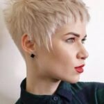 20x kurze blonde Frisuren und neue Trends