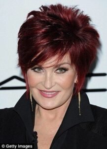 Kurze Haare für das Frühjahr