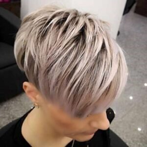 Kurzhaarfrisuren Dori Bellanni