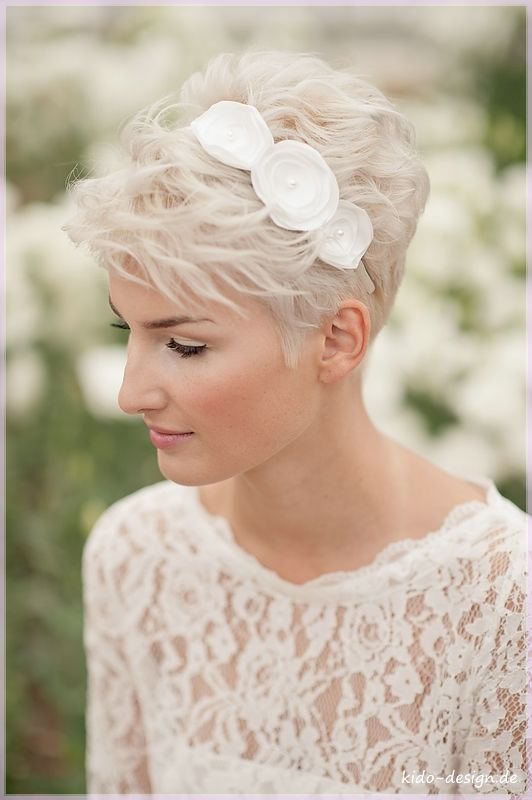 7 wunderschöne kurze Frisuren für den Hochzeitstag