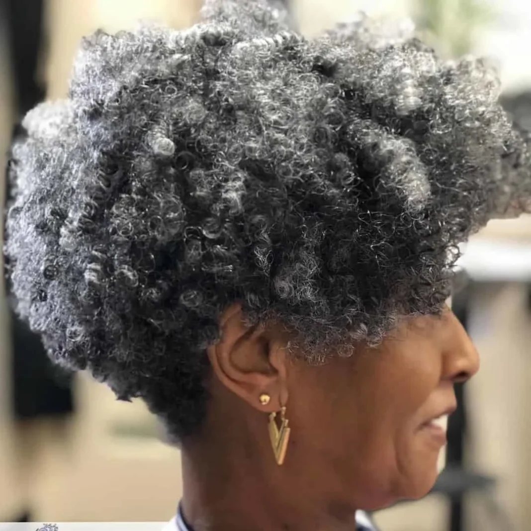 20 beste Frisuren, die Frauen über 60 jünger aussehen lassen