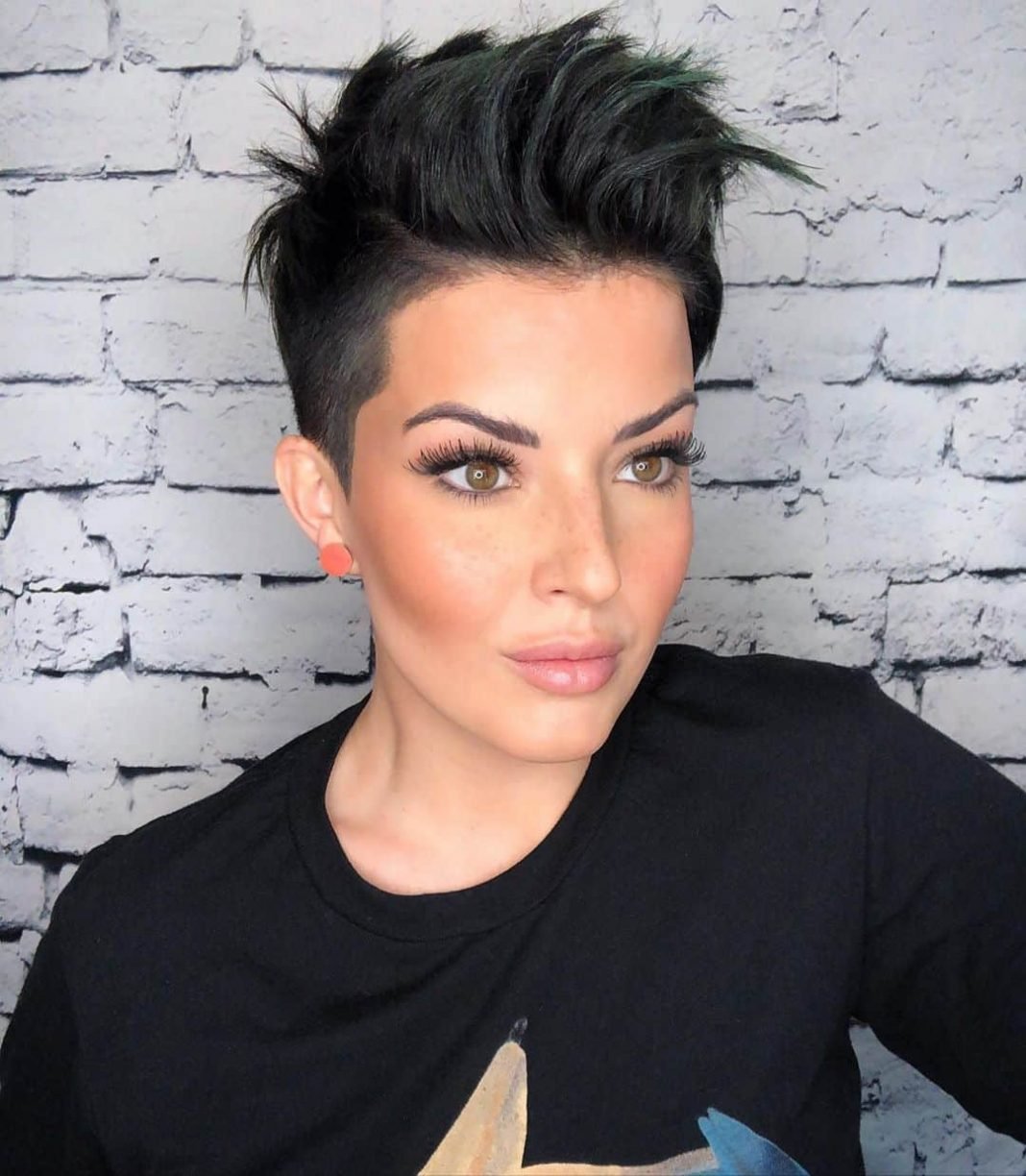 10 Kurze Frisuren für Frauen nach Gesichtsform 2023