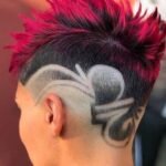 OMG! Wie wäre es, wenn du mal diese Haarfrisur und Haarfarbe ausprobierst?