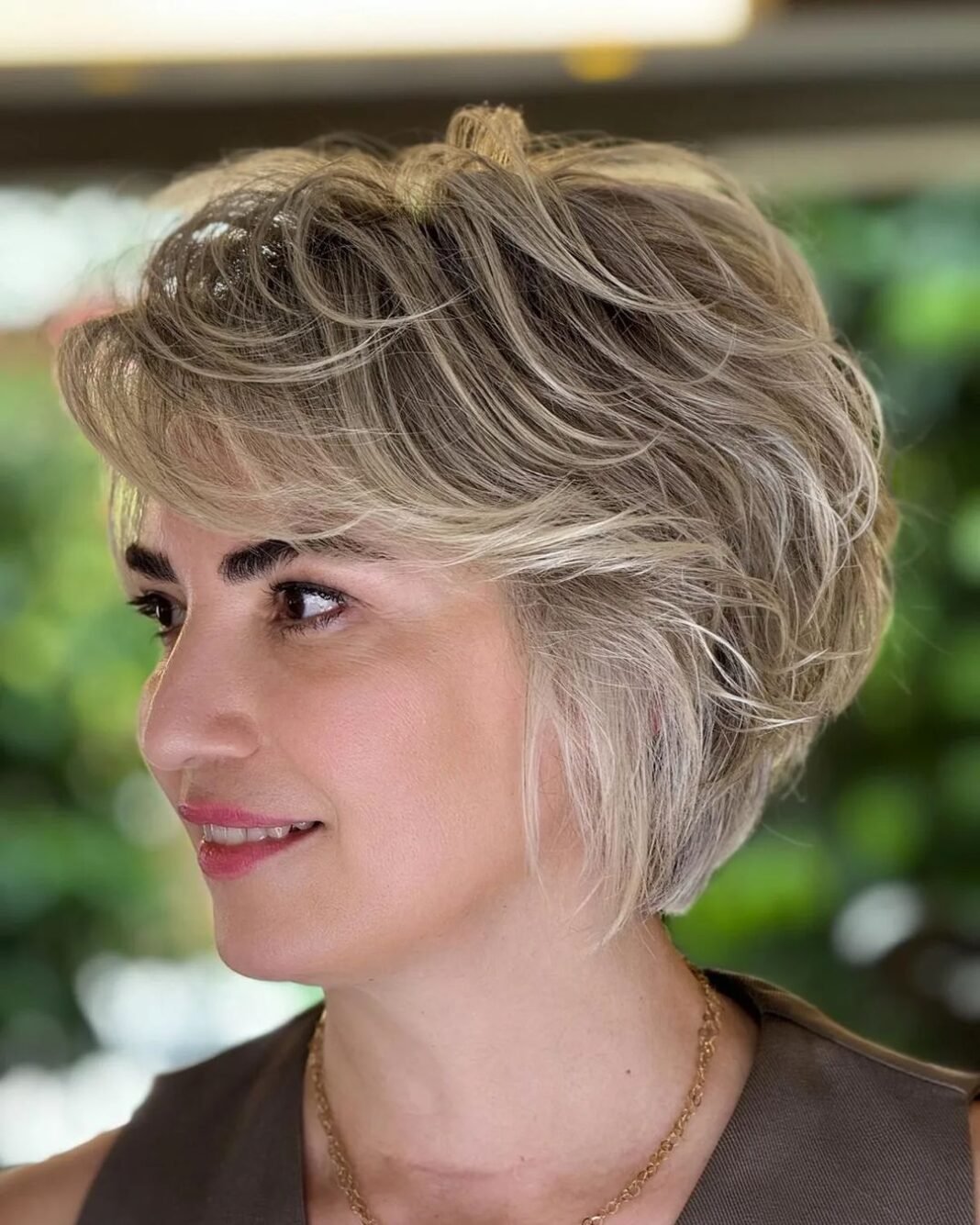 25 wunderschöne lange Pixie-Frisuren für 2025