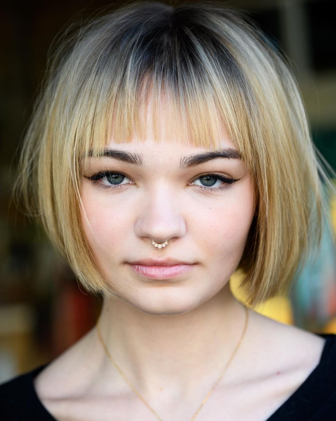 20 frische Looks mit Kurzhaarfrisuren für runde Gesichter