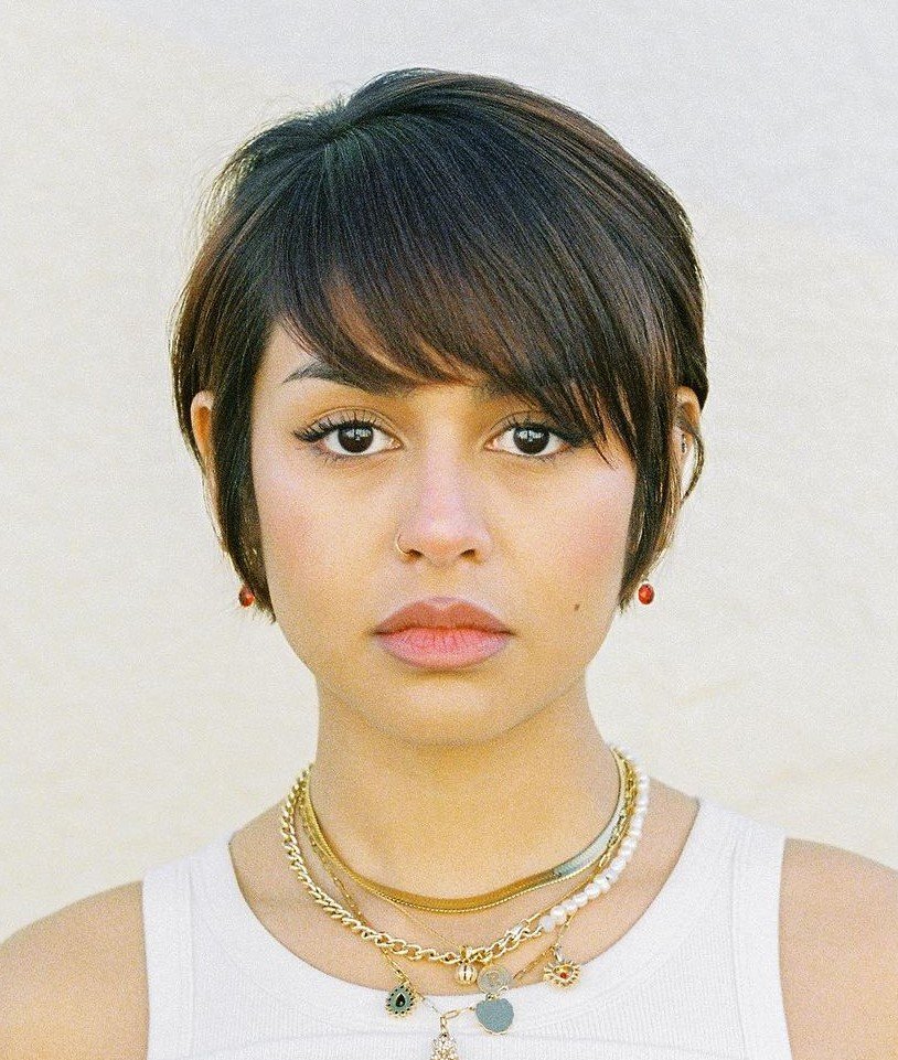 20 frische Looks mit Kurzhaarfrisuren für runde Gesichter
